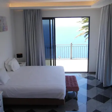Ocean Cliff *