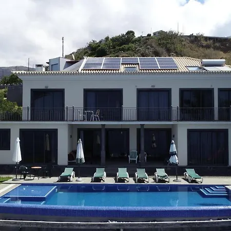 Ocean Cliff Villa