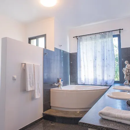 Villa Ocean Cliff *