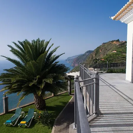 Villa Ocean Cliff