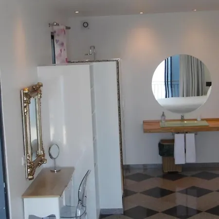 Вилла Ocean Cliff *