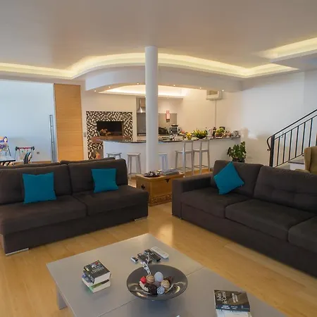 Ocean Cliff Вилла Понта-ду-Сол